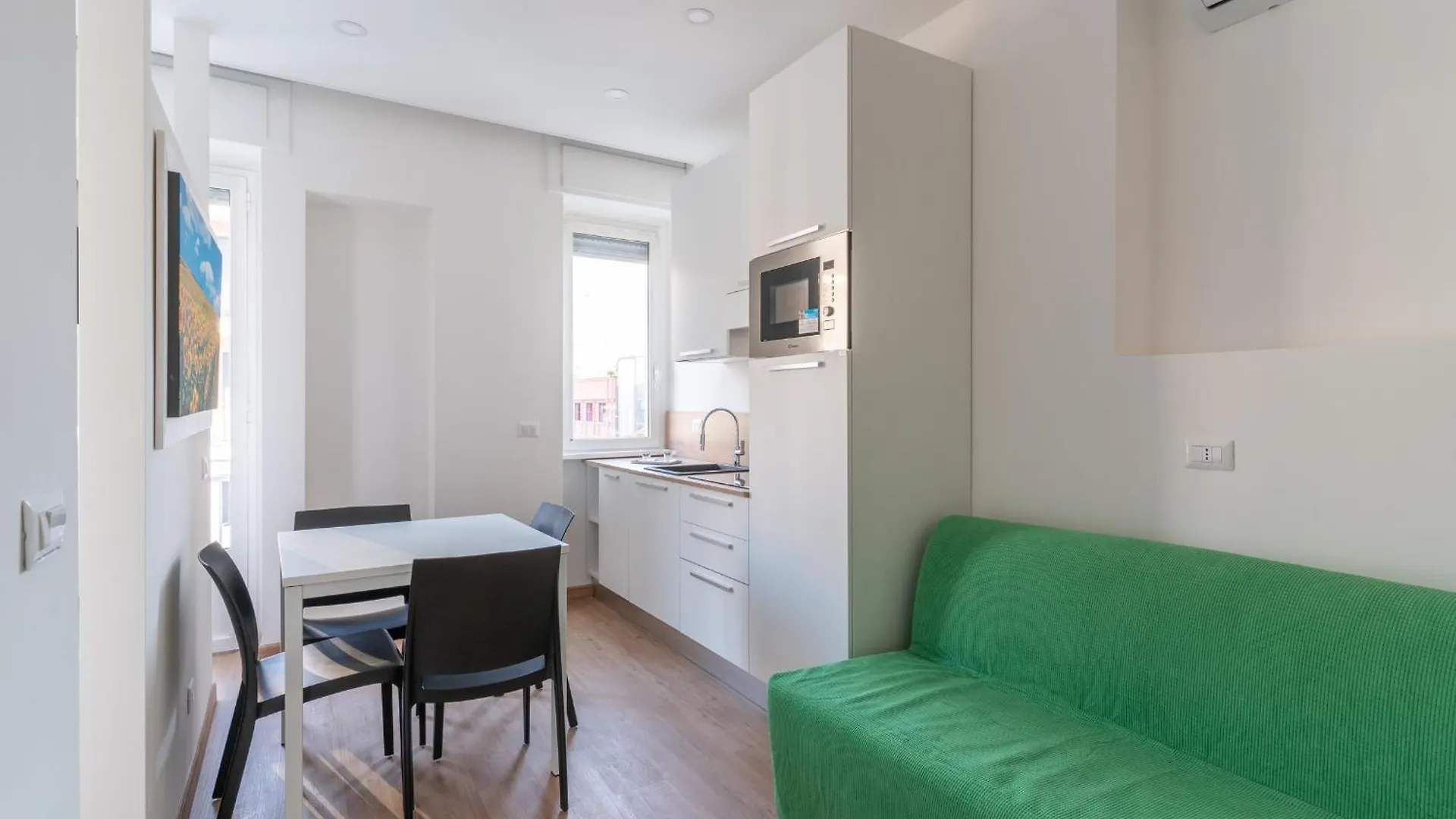 Cimiano Suite 22, New Apartment Milan Italy
