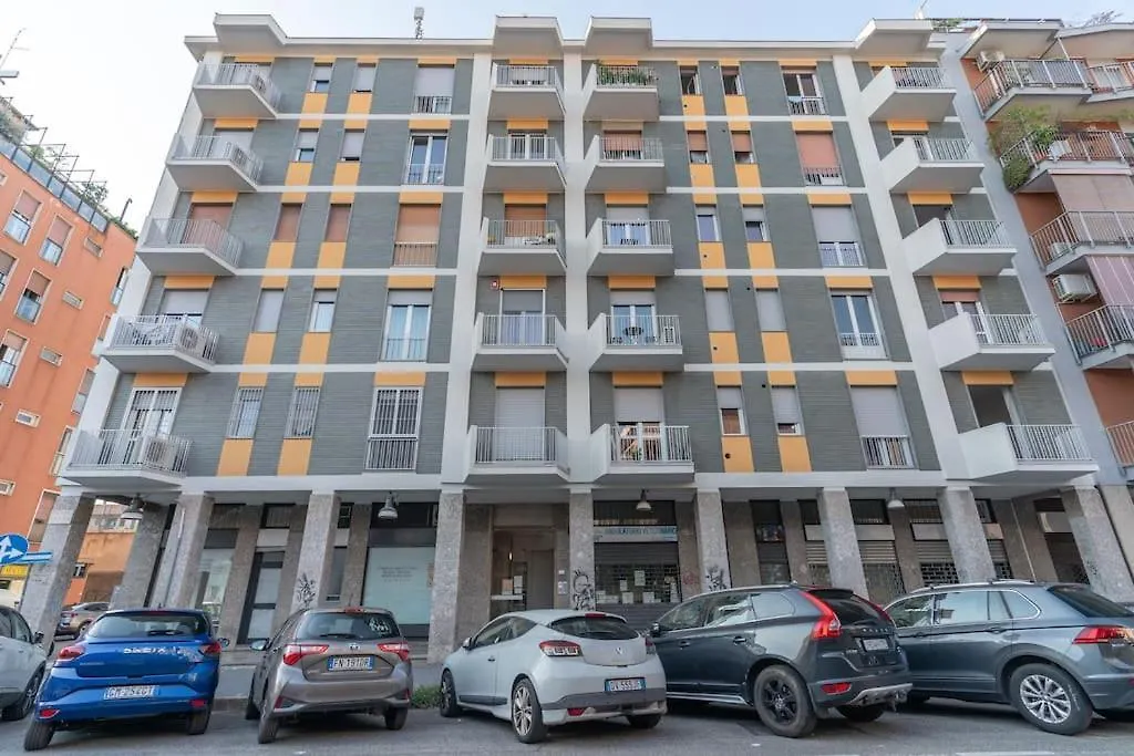 Cimiano Suite 22, New Apartment Milan Italy